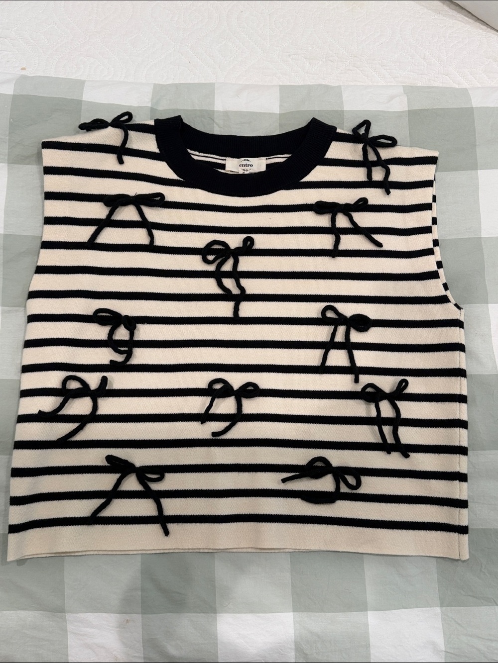 entro Black & Cream Striped Bow Knit Tank